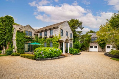 20 Evergreen Way Surfside