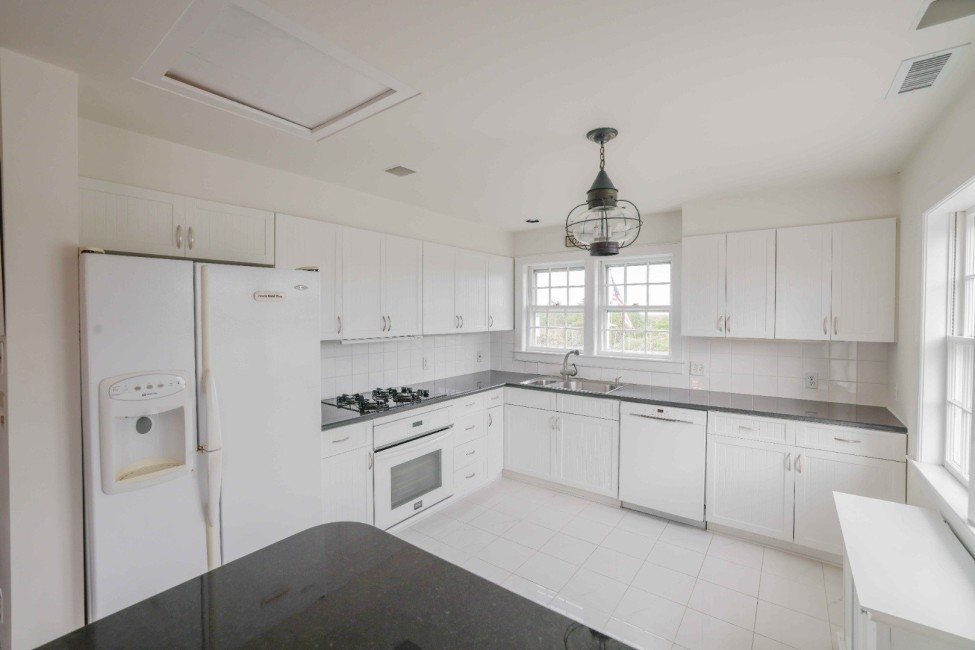  27 Longwood Drive Image 43
                                    