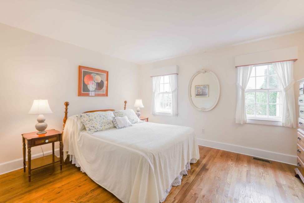  27 Longwood Drive Image 32
                                    