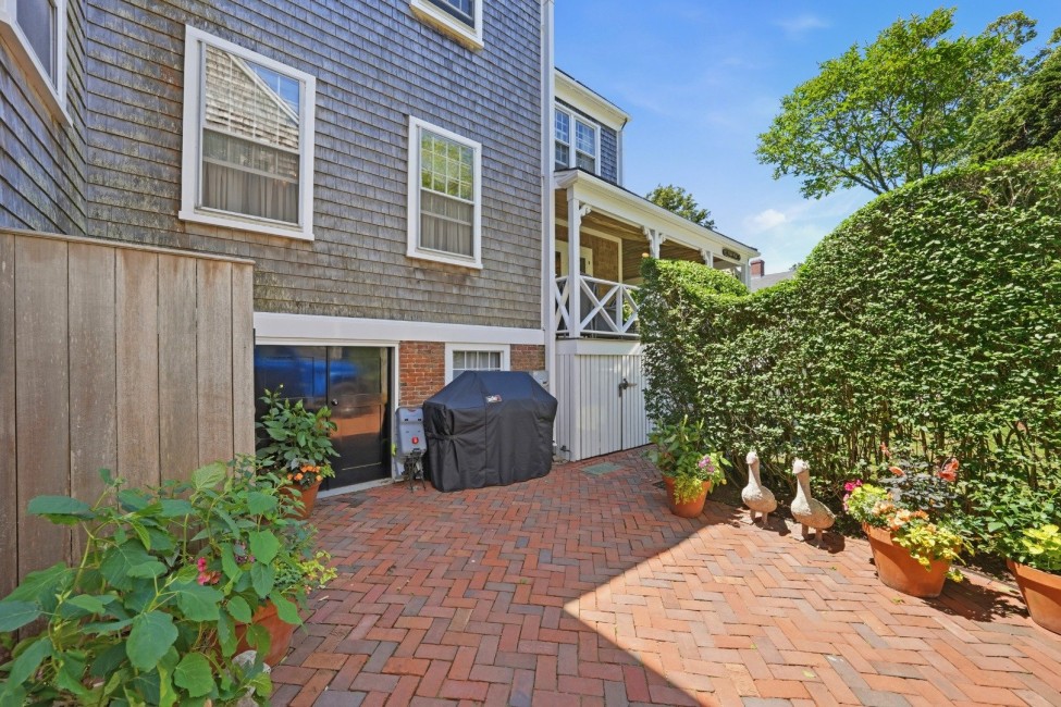  19 India Street Image 83
                                    