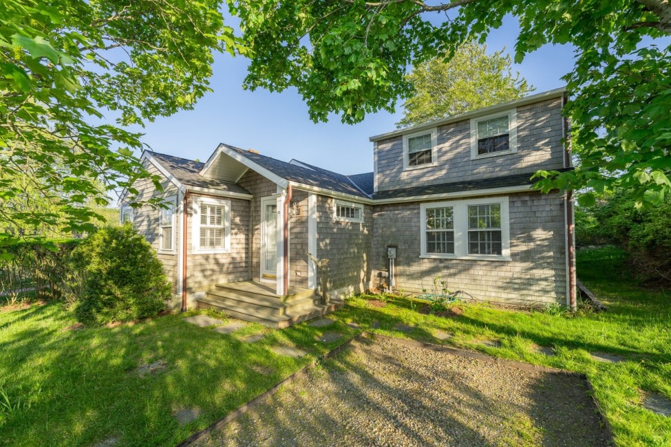 42 Vestal Street Nantucket Image