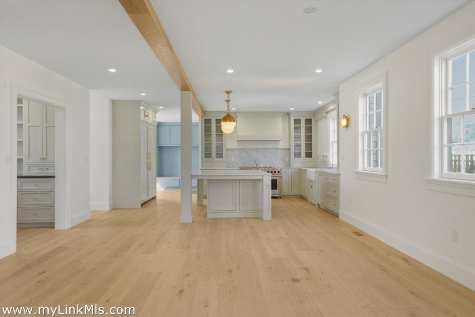  85 Orange Street Image 29
                                    