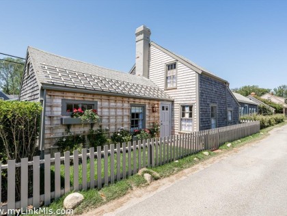 10 Center Street Sconset