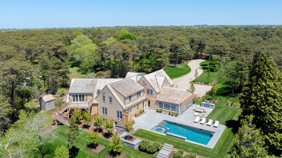 15 Deer Run Road Nantucket Image