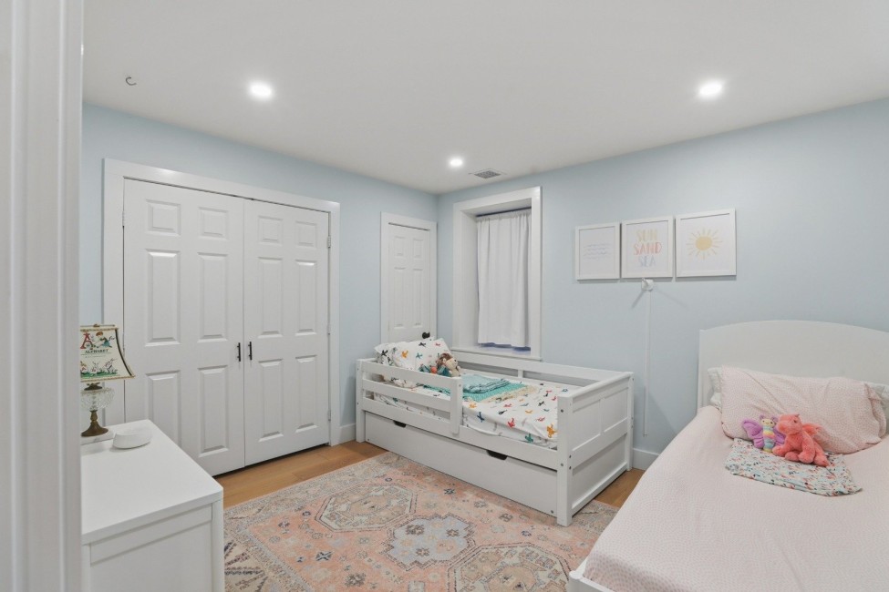  18 Pine Tree Road Image 15
                                    