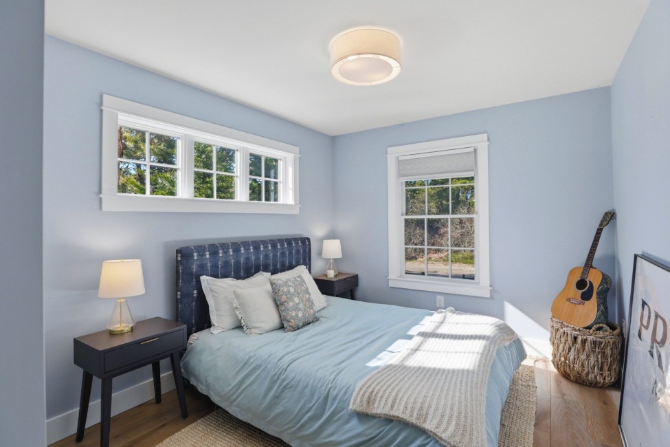  18 Pine Tree Road Image 11
                                    