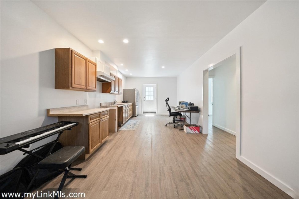  43 Appleton Road Unit 2 Image 28
                                    