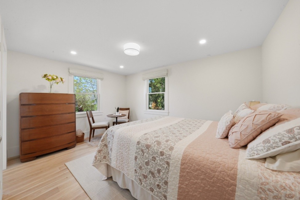  3 Newtown Road Image 9
                                    