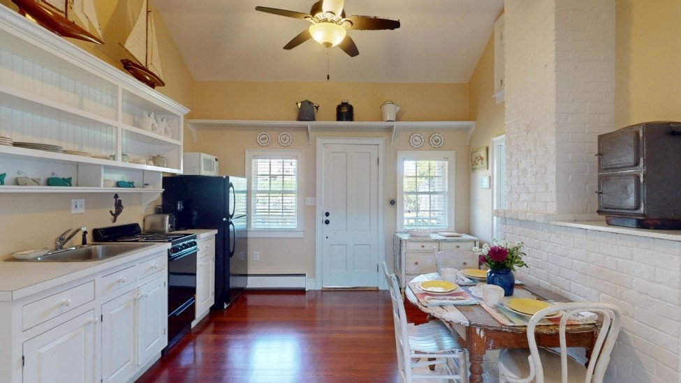  109 Orange Street Image 40
                                    