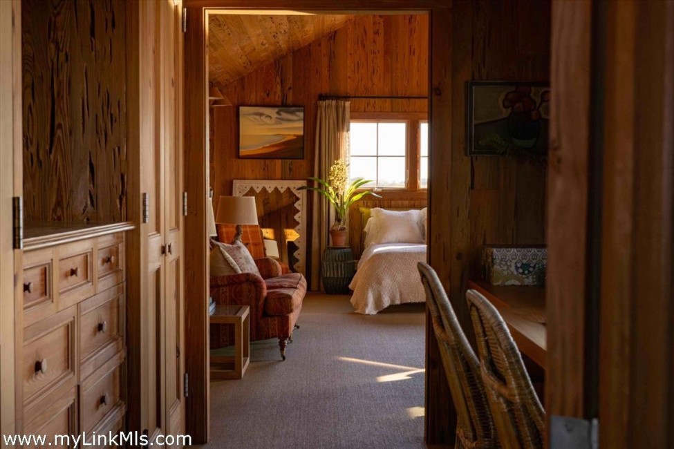  10 Waquoit Road Image 20
                                    