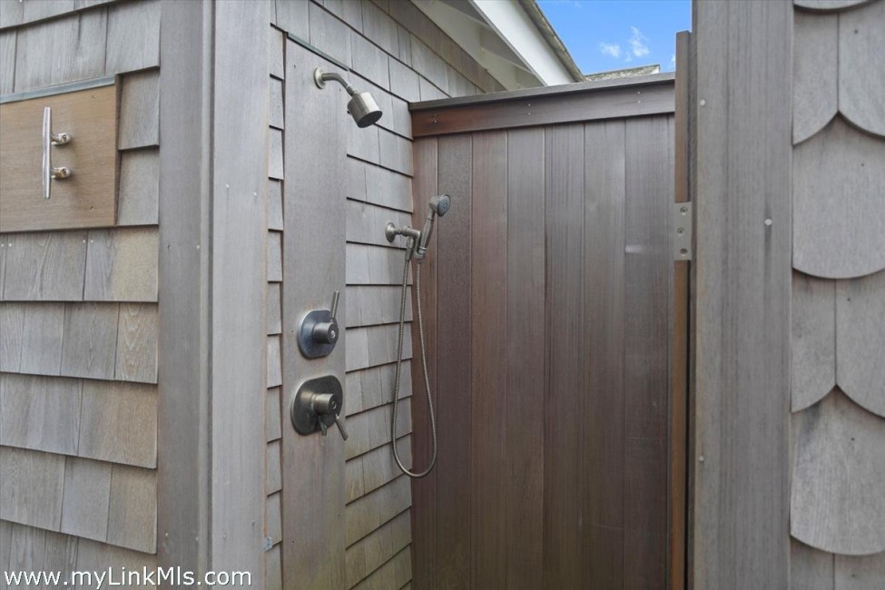  10 Waquoit Road Image 19
                                    