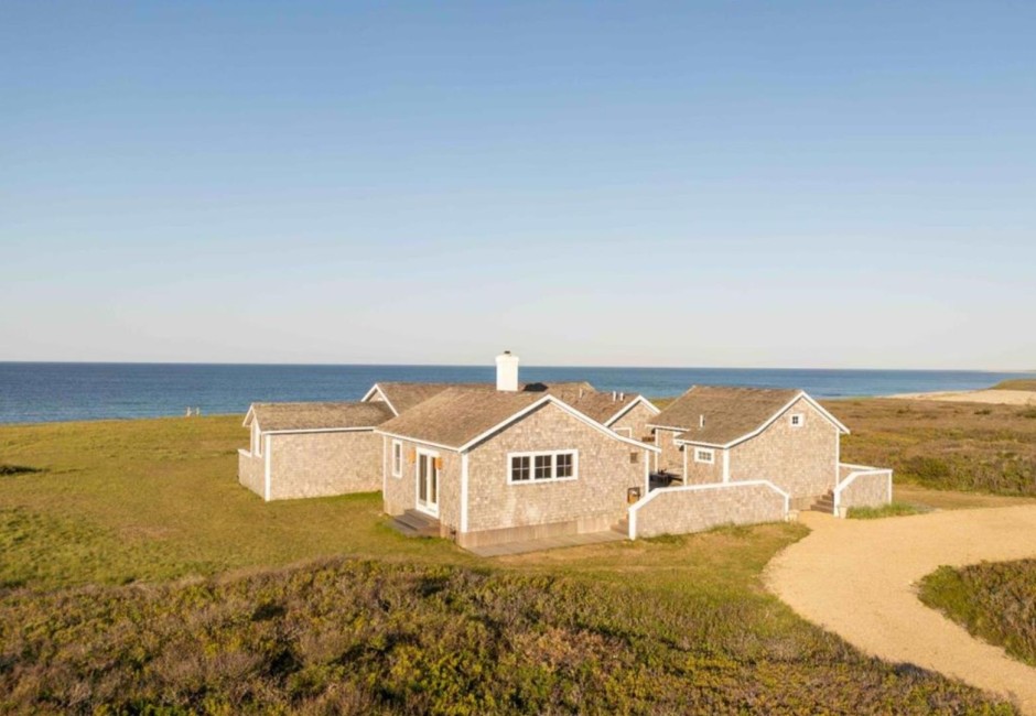  10 Waquoit Road Image 1
                                    