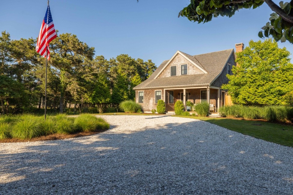  14 Field Avenue Image 1
                                    