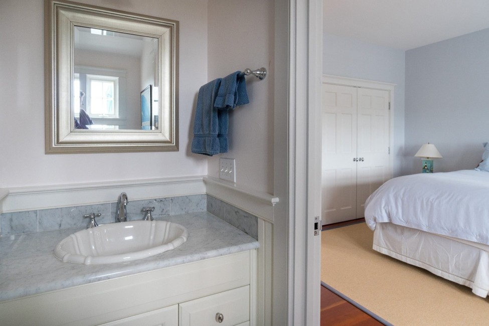  8 Monomoy Road Image 36
                                    