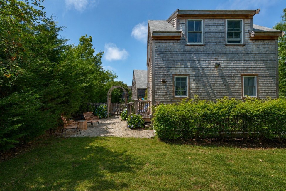  21A Pine Grove # 2 Image 4
                                    