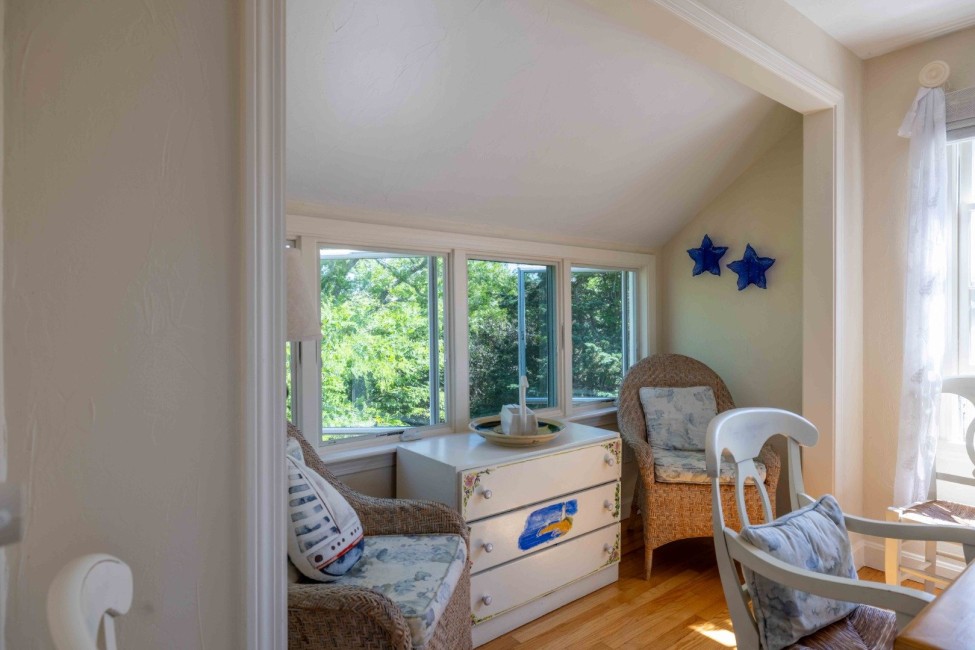  61 Monomoy Road Image 10
                                    