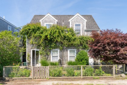 39B Essex Road # 2 Mid Island