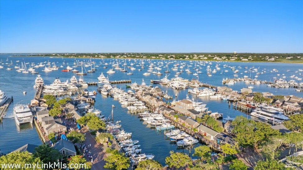  20 Straight Wharf # C Image 10
                                    