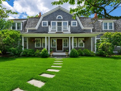 8 Hedge Row Sconset
