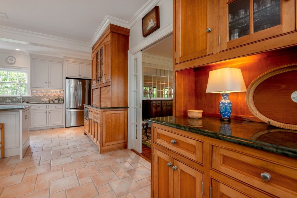  8 Hedge Row Image 12
                                    