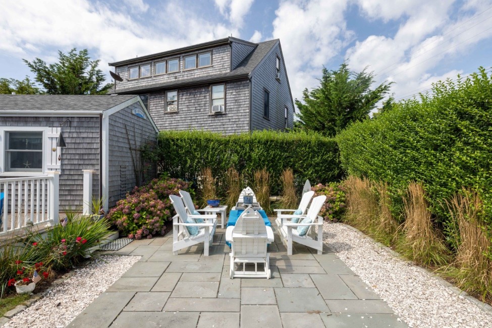  20 Bartlett Road Image 23
                                    