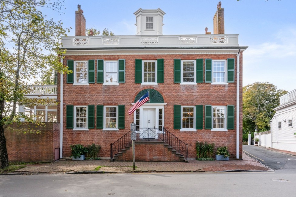 19 Pleasant Street Image 2
                                    