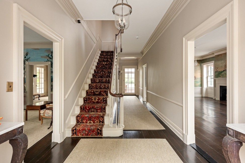  19 Pleasant Street Image 22
                                    
