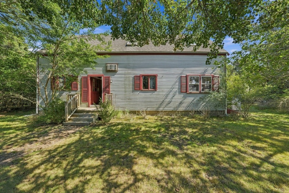  10 Field Avenue Image 2
                                    