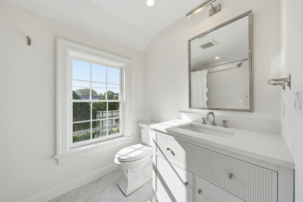  85 Orange Street Image 48
                                    