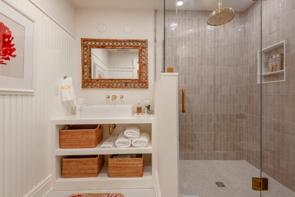  1 Cliff Lane Image 60
                                    